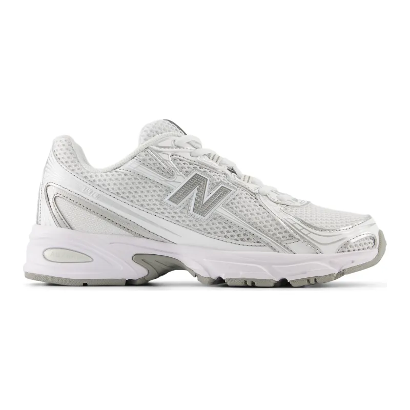 New Balance 740