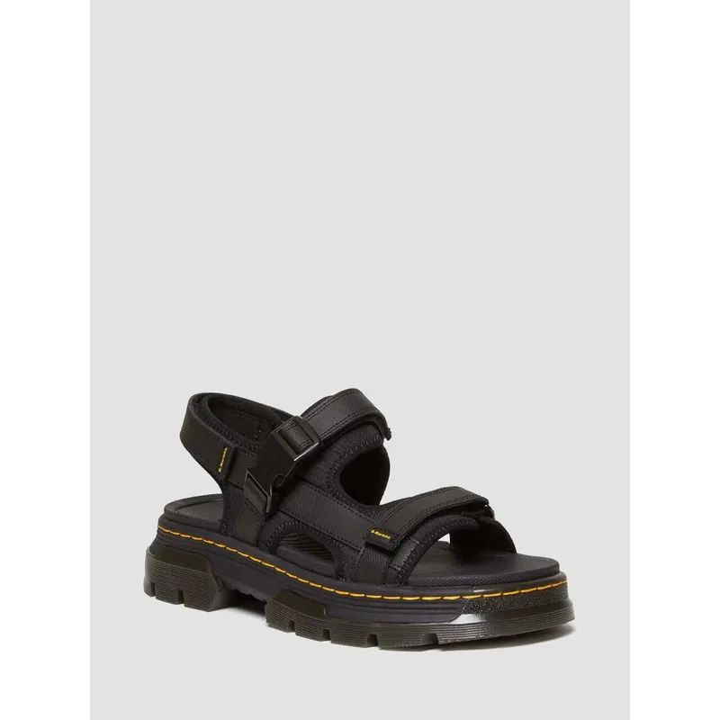 Dr. Martens Forster