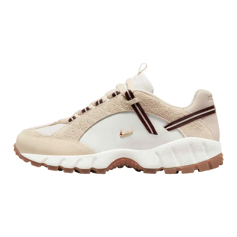 Nike Air Humara x Jacquemus