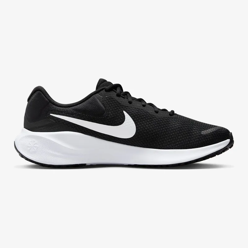 Nike Revolution 7