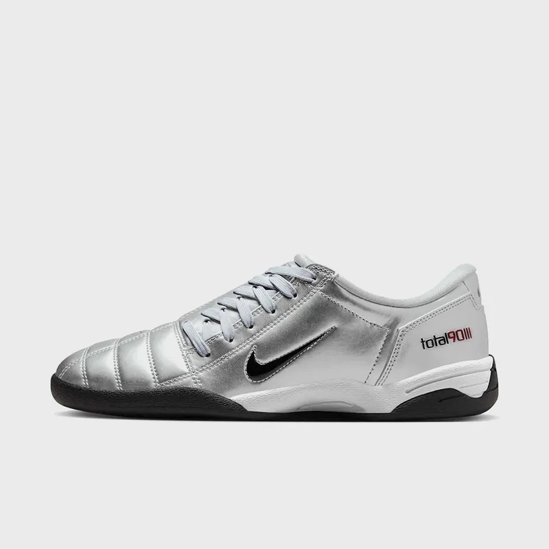 Nike Total90