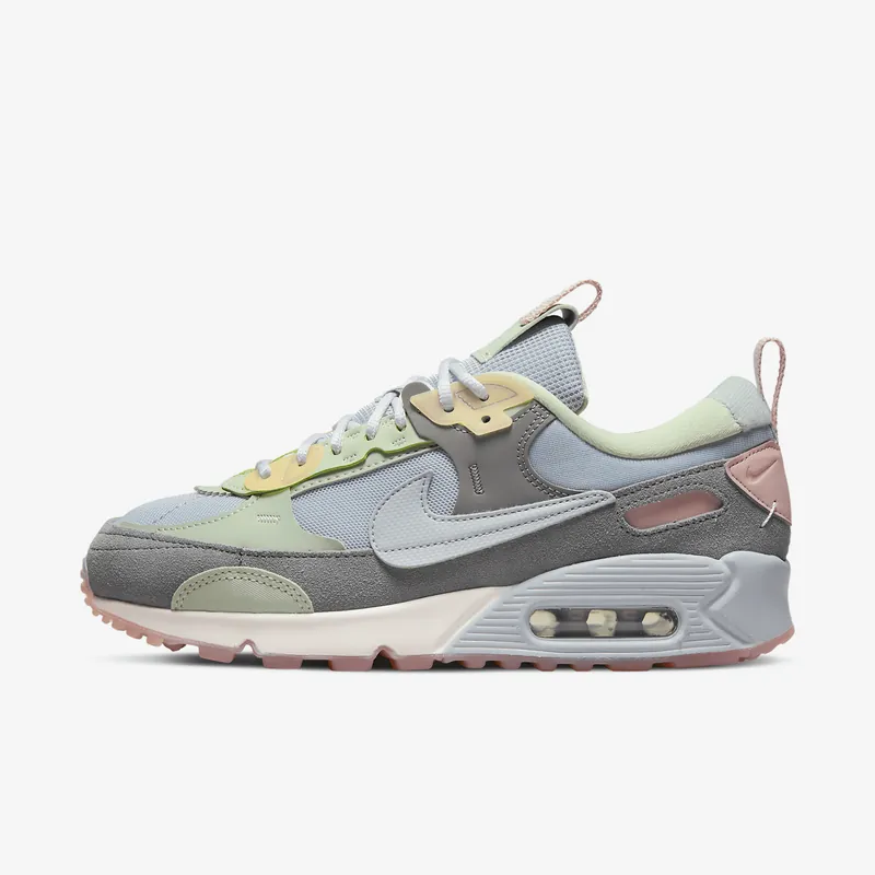 Nike Air Max 90 Futura