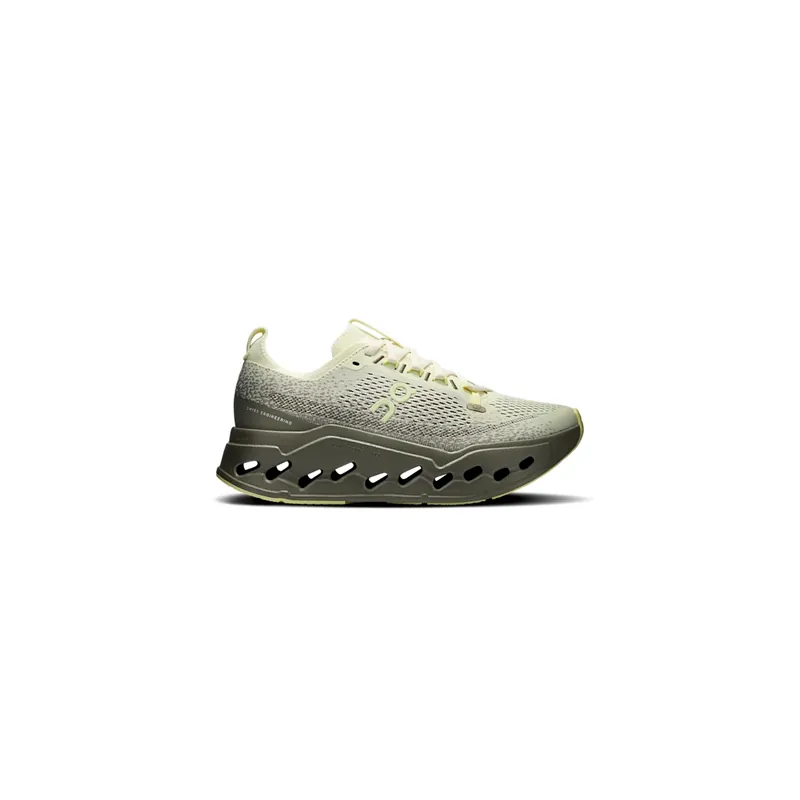 On Cloudsurfer Max Wide