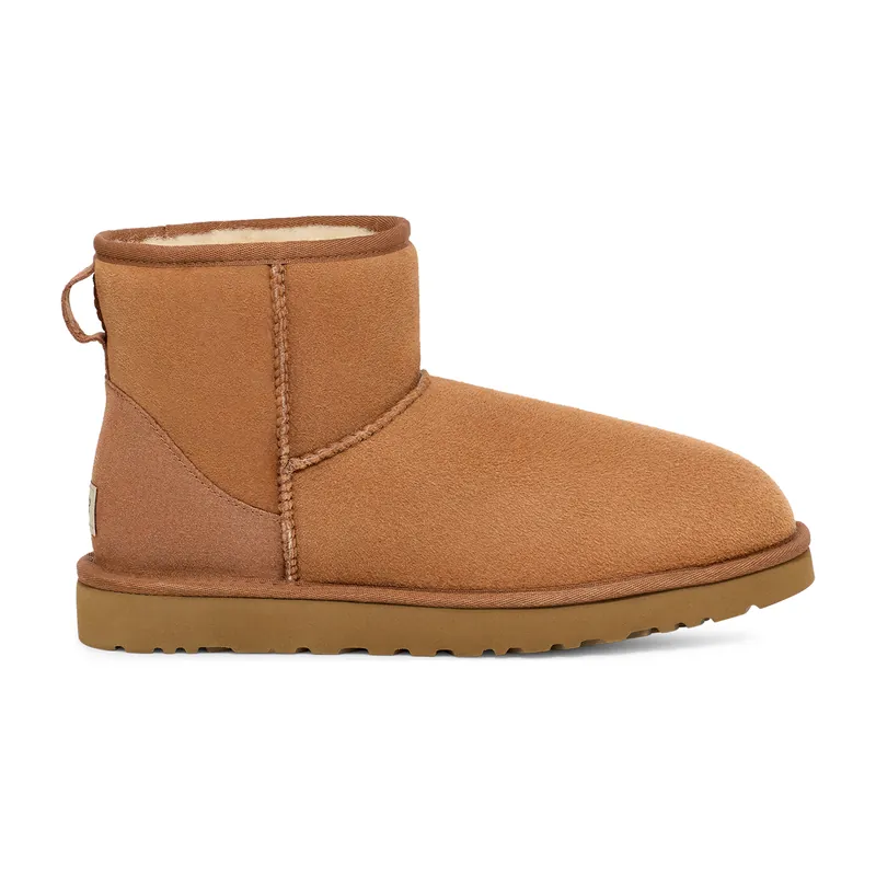 UGG Classic Mini
